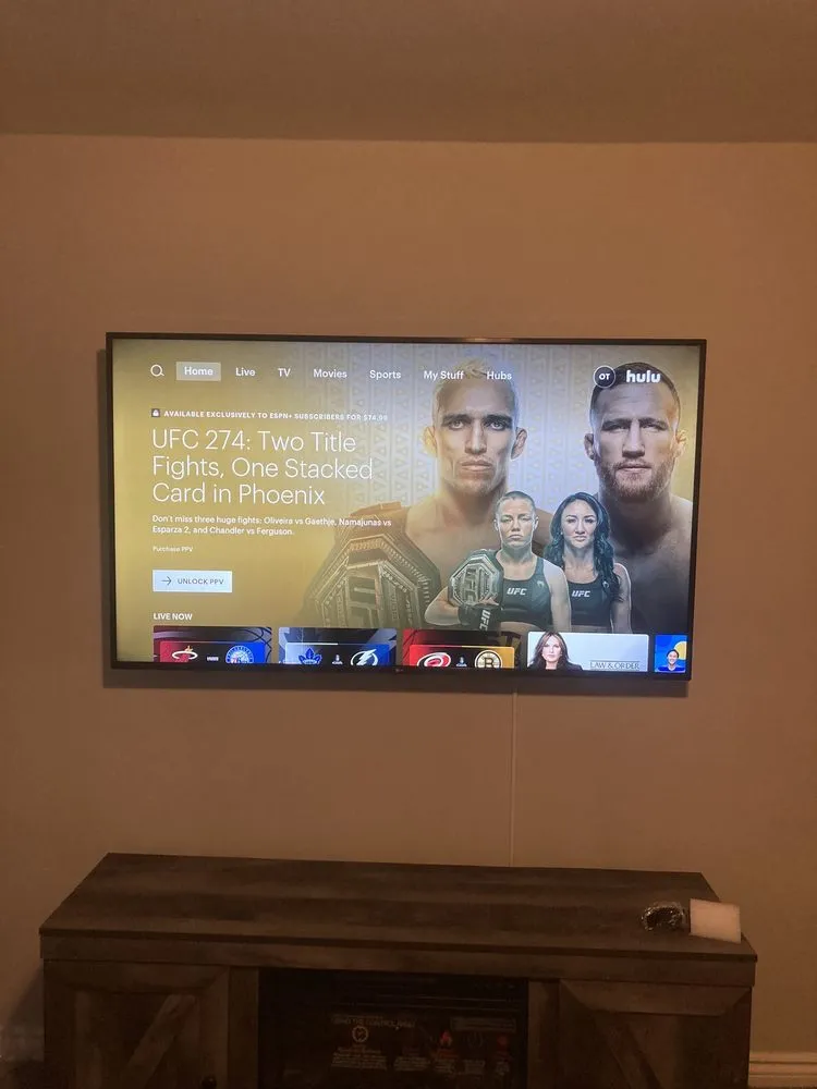 Professional outlet and switch repair service in ,  - Jaybee's Handy Services