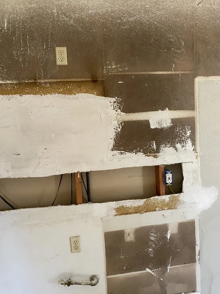 Slide of Jaylee Electric