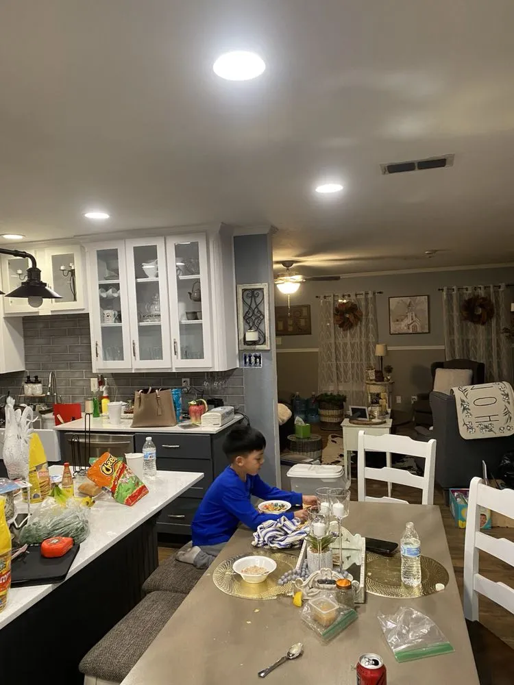 Slide of Jaylee Electric