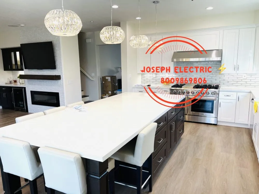 Slide of Jayo Electric