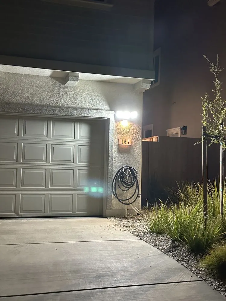 Slide of Jay’s Pro Repair