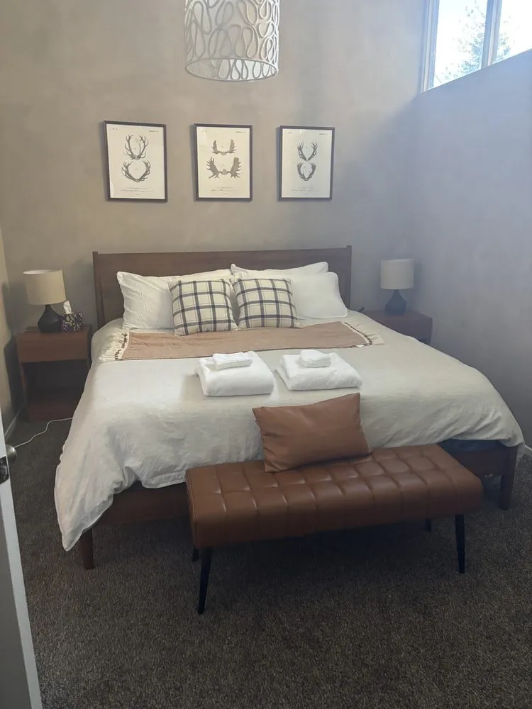 Slide of Jayslove Cleaning