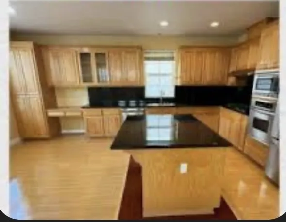 Slide of Jayslove Cleaning