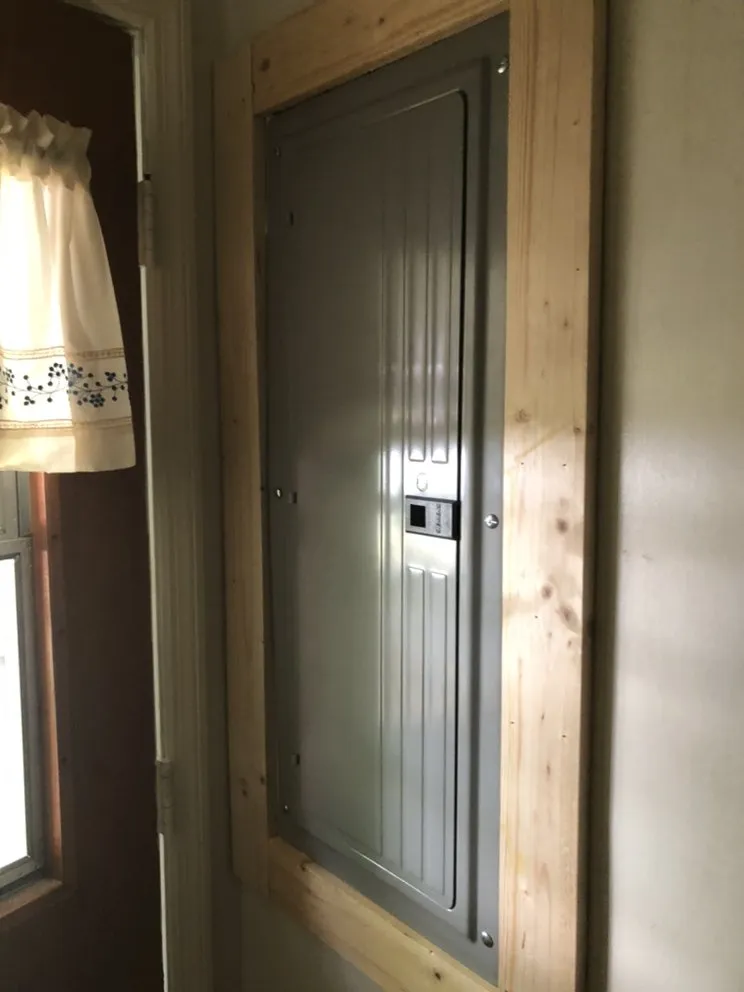 Slide of JB Electric