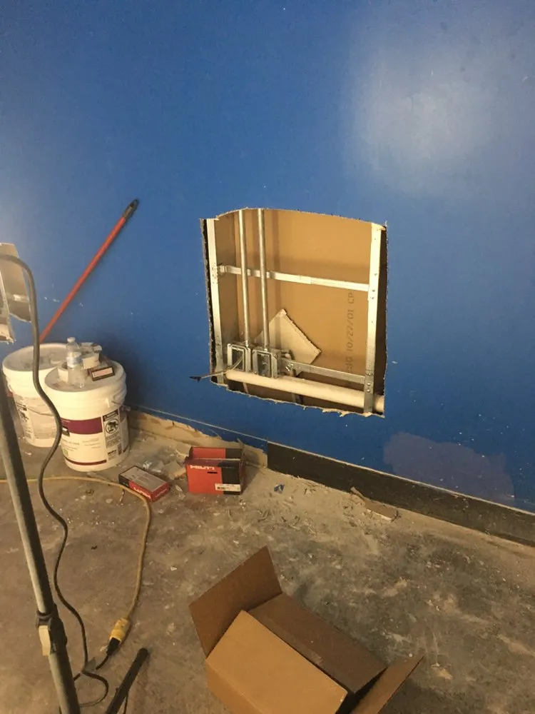 Slide of JBolt Electrical