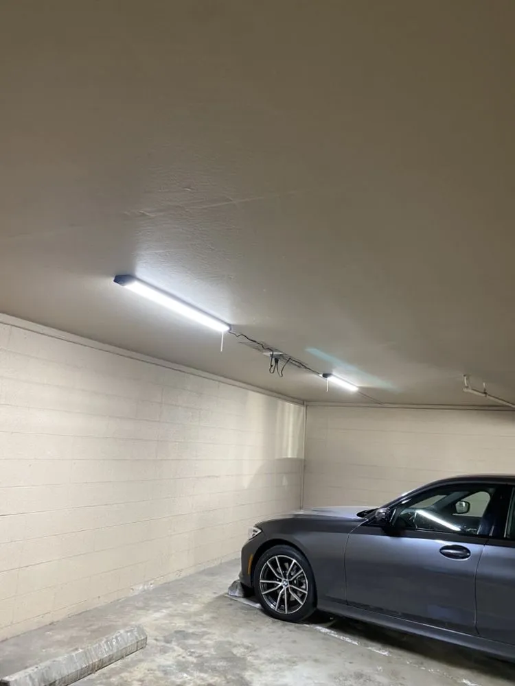 Slide of JC Alameda Electrician Services