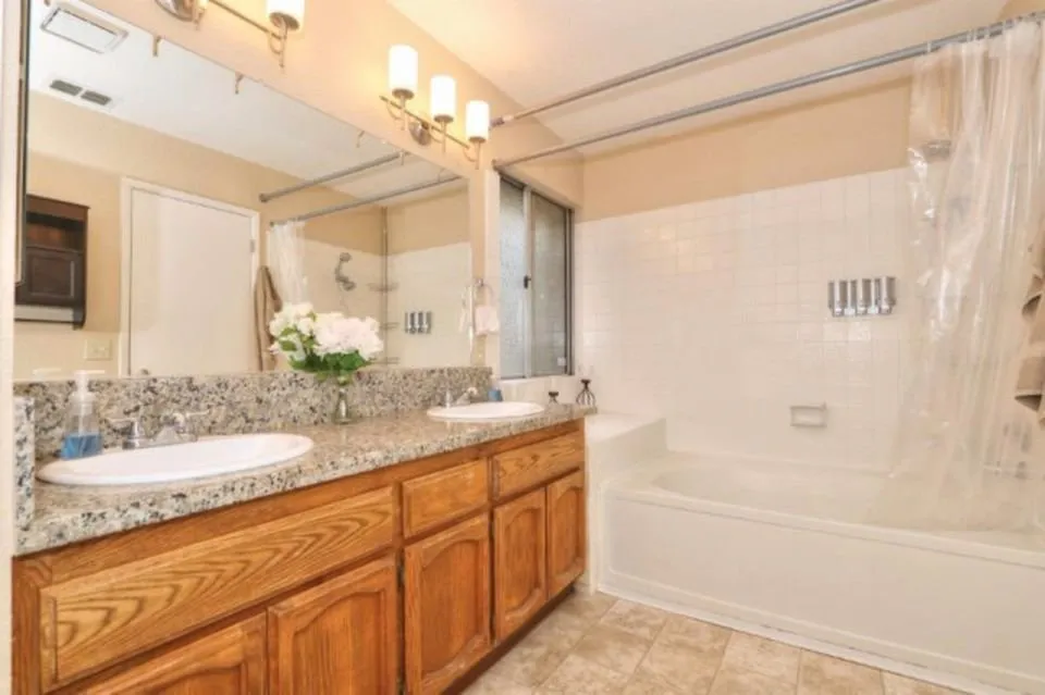 Slide of JC Electrical