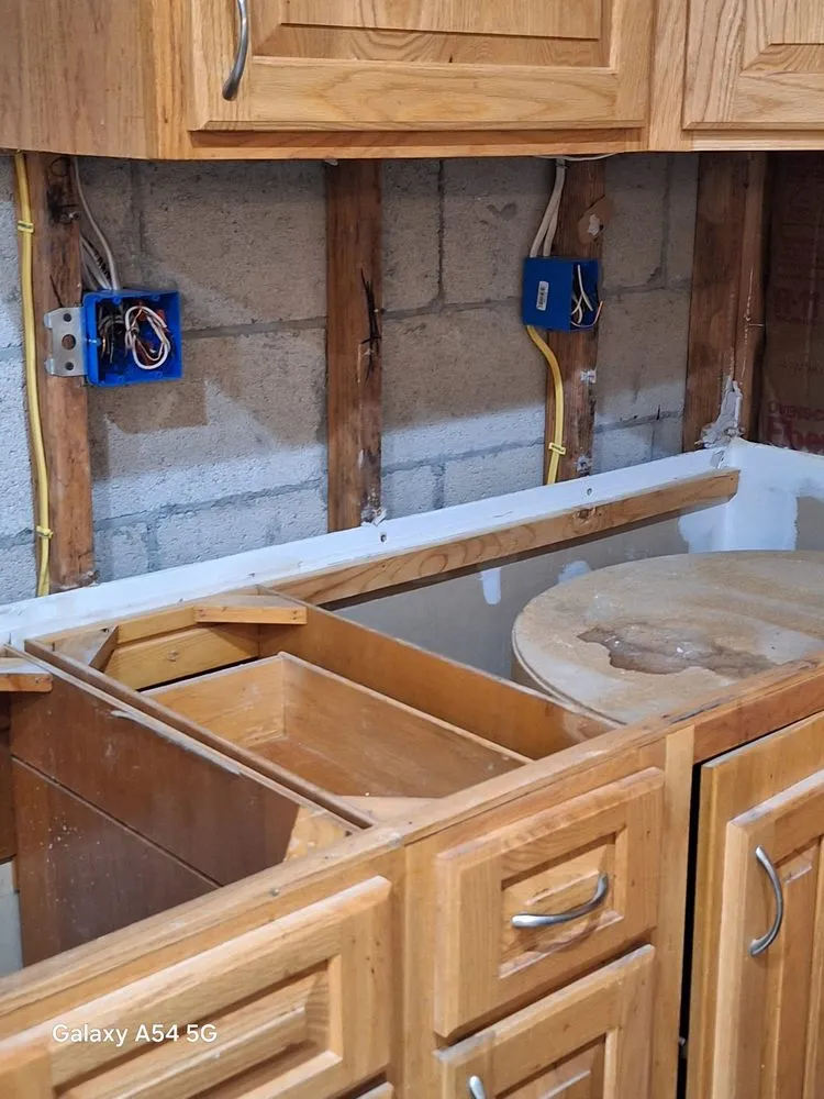 Slide of JC Solucions