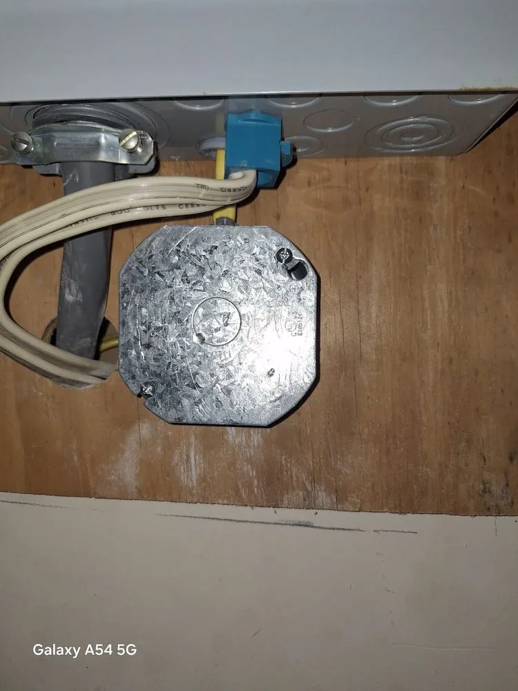 Slide of JC Solucions