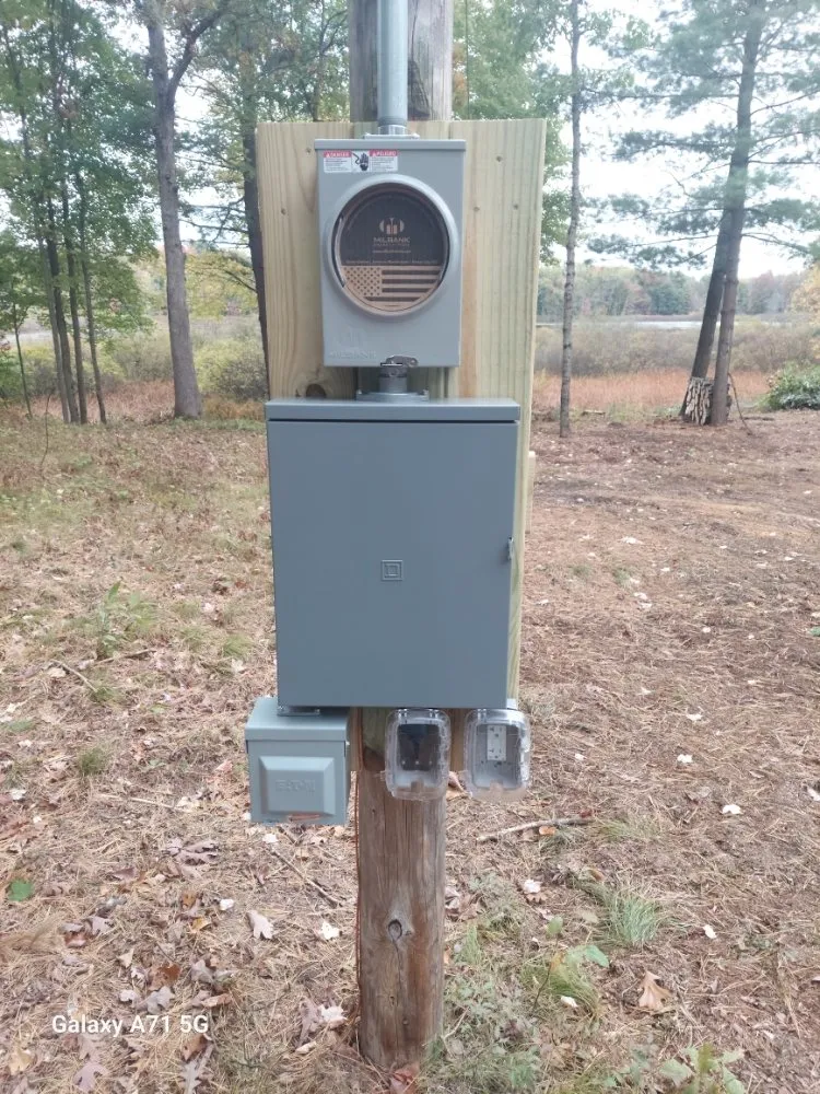 Slide of JCH Electric