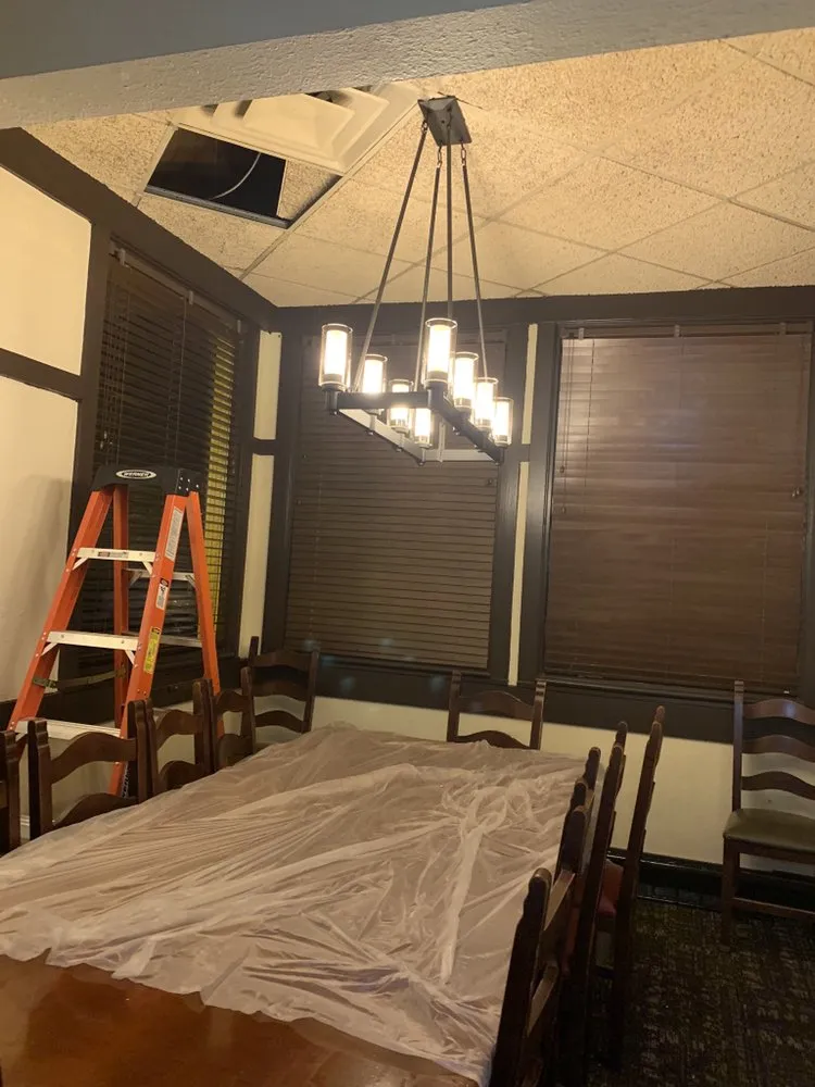 Slide of J&D Electric Services