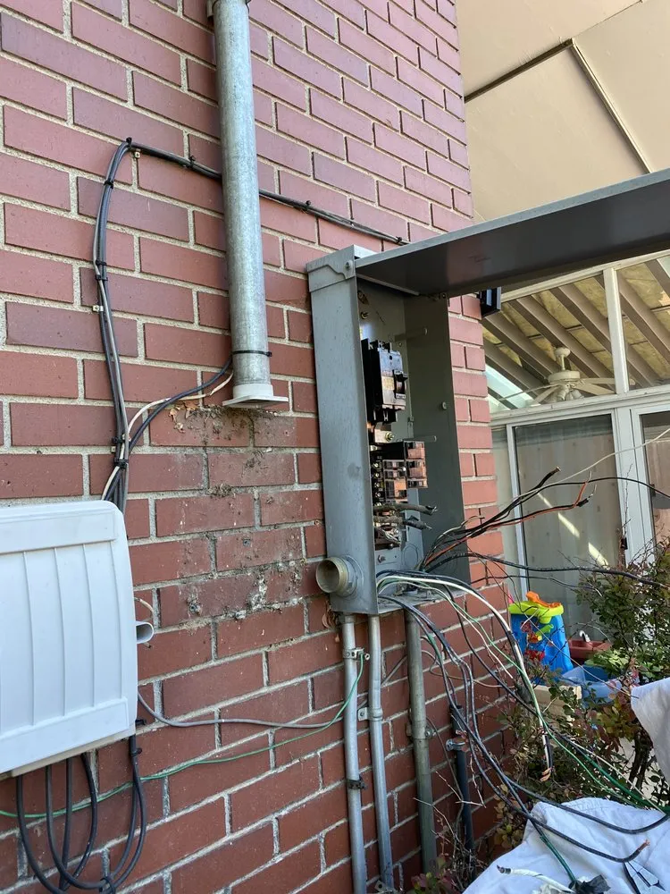 Reliable emergency electrical service experts serving Littleton, CO - JD Electrical Home Solutions