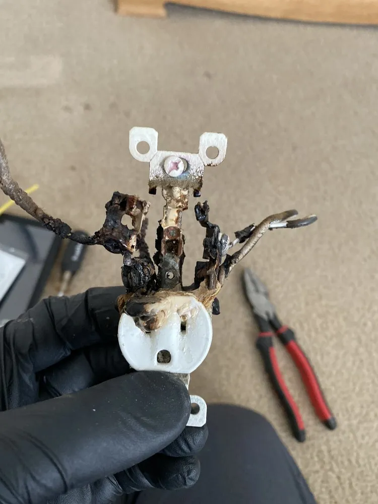 Reliable electrician providing wiring installation in Littleton, CO - JD Electrical Home Solutions