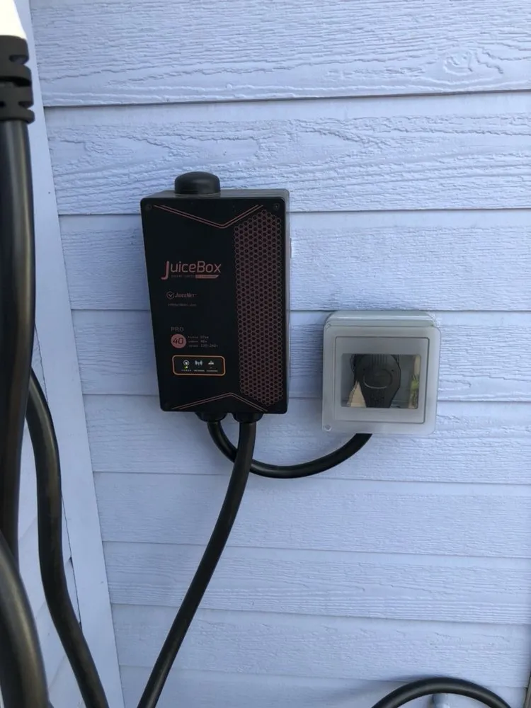 Slide of JD Energy Solutions