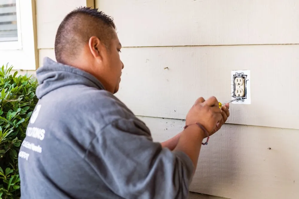 Slide of JD Energy Solutions