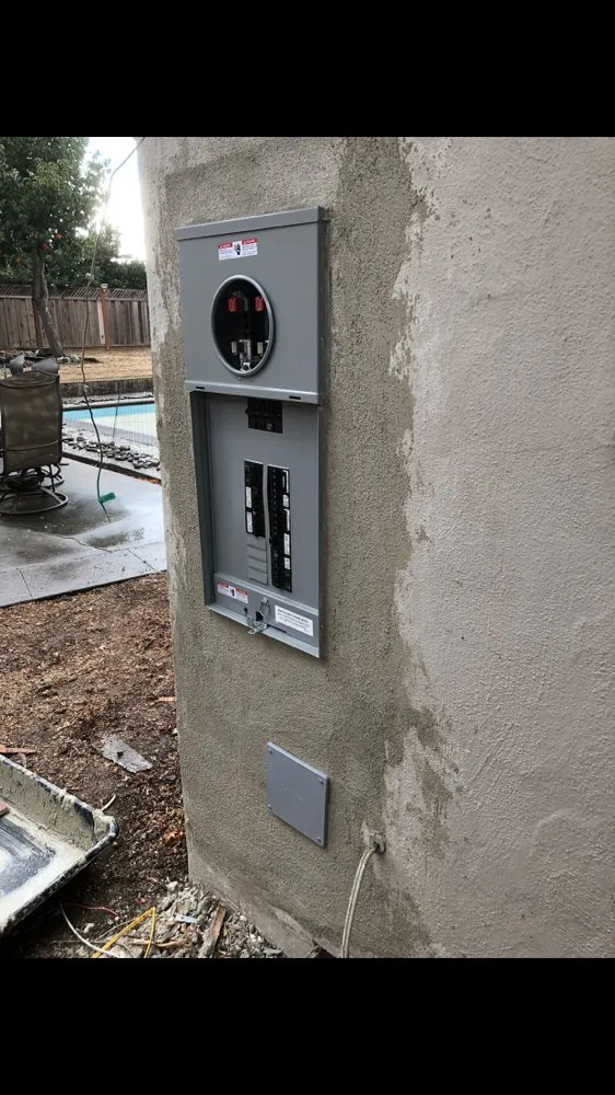 Slide of JD Energy Solutions