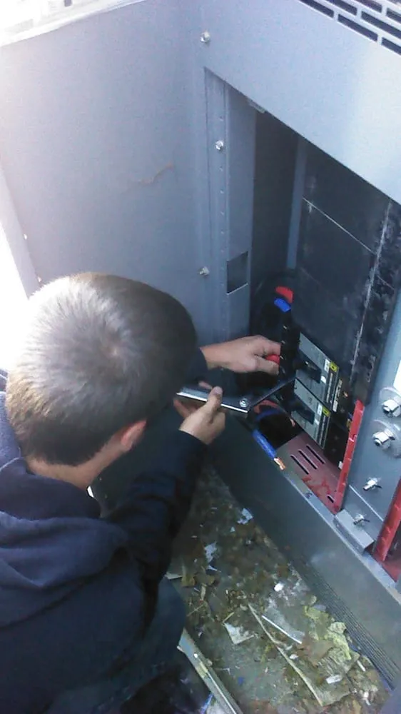 Slide of JD Ensz Electric