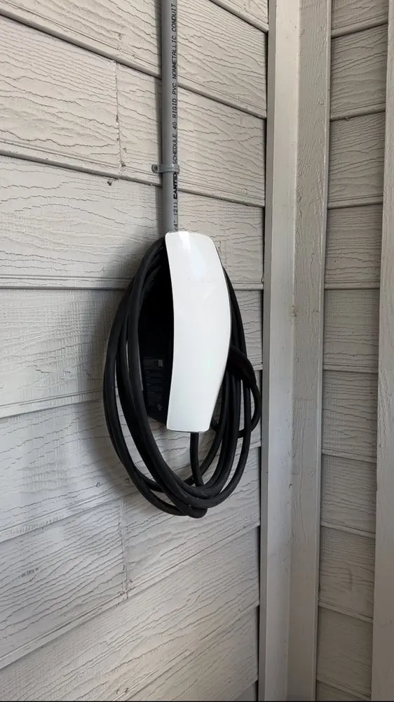 Slide of JDL Electrical Services