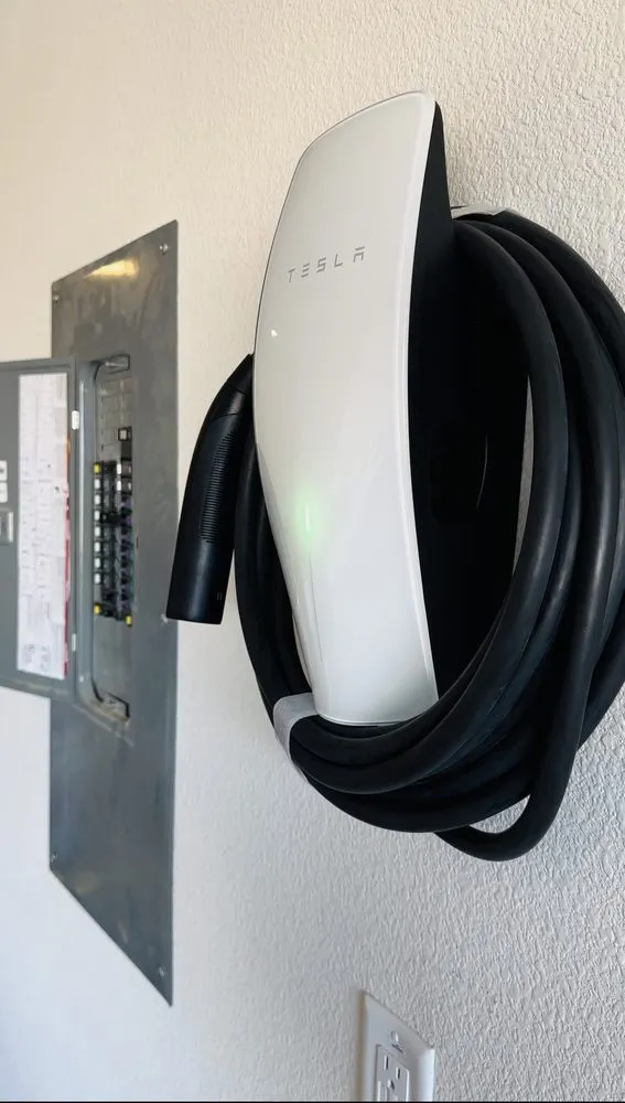 Slide of JDL Electrical Services