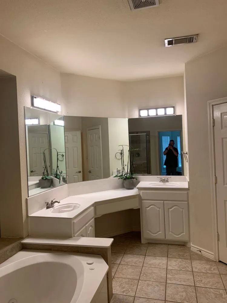 Professional outlet and switch repair experts serving Poolville, TX - JDM Electric