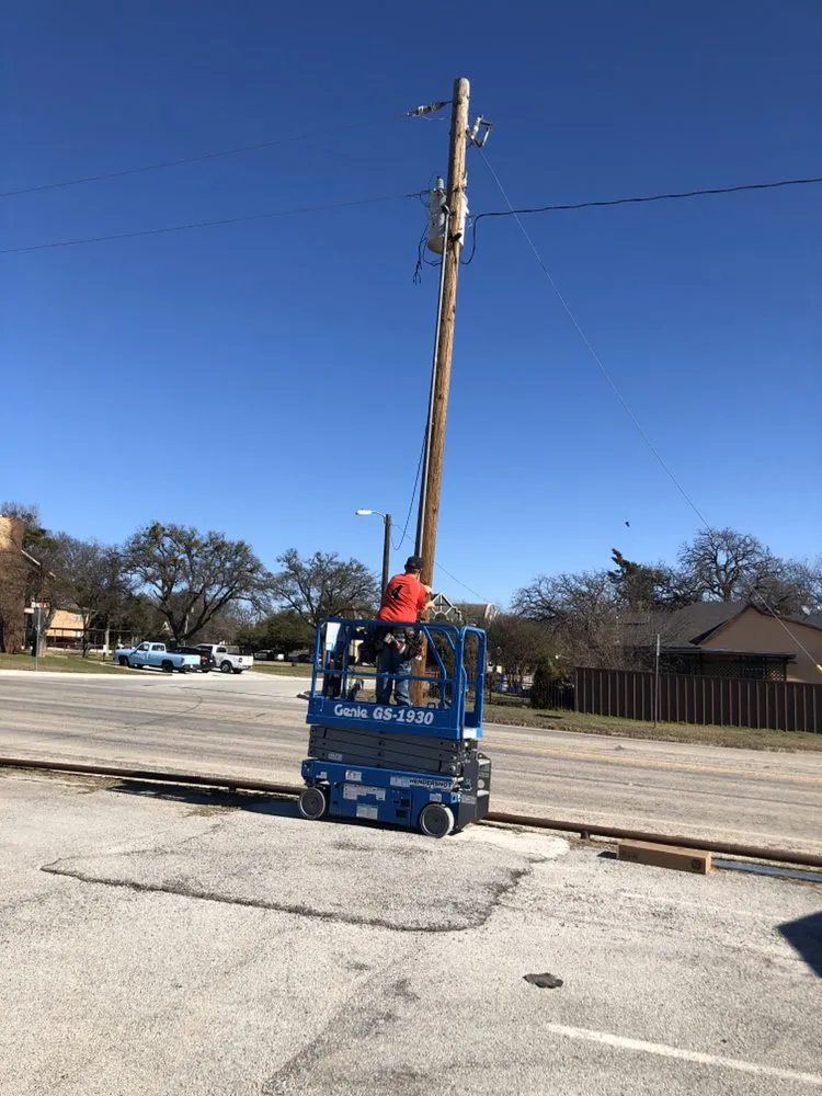 Professional emergency electrical service experts serving Poolville, TX - JDM Electric