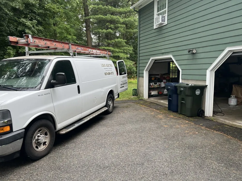 Slide of JDO Electric