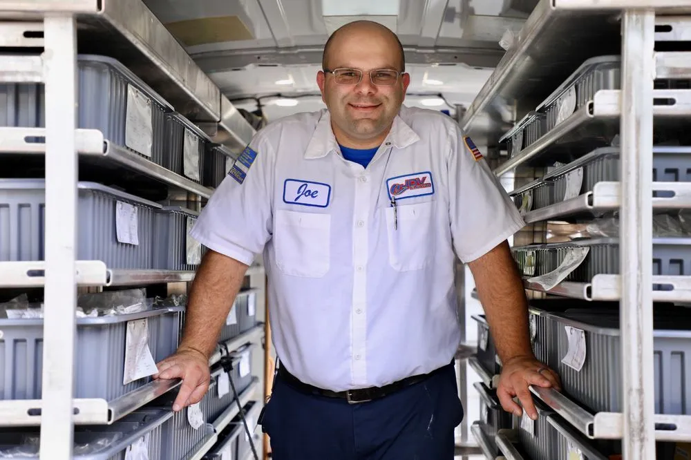 Licensed electrician providing wiring installation in , 