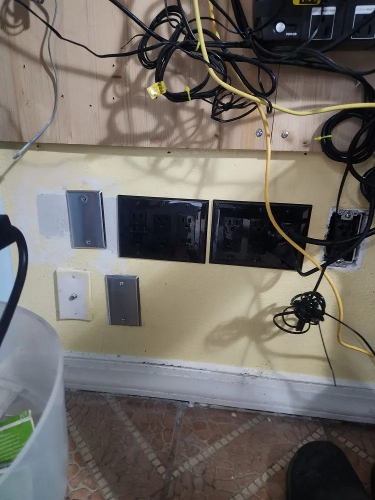 Slide of J.E  Electric