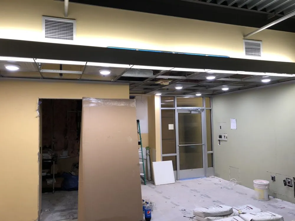 Slide of JE Electric