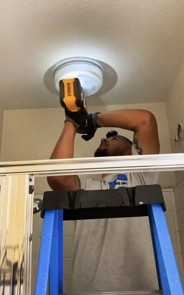 Slide of Jecor Electric