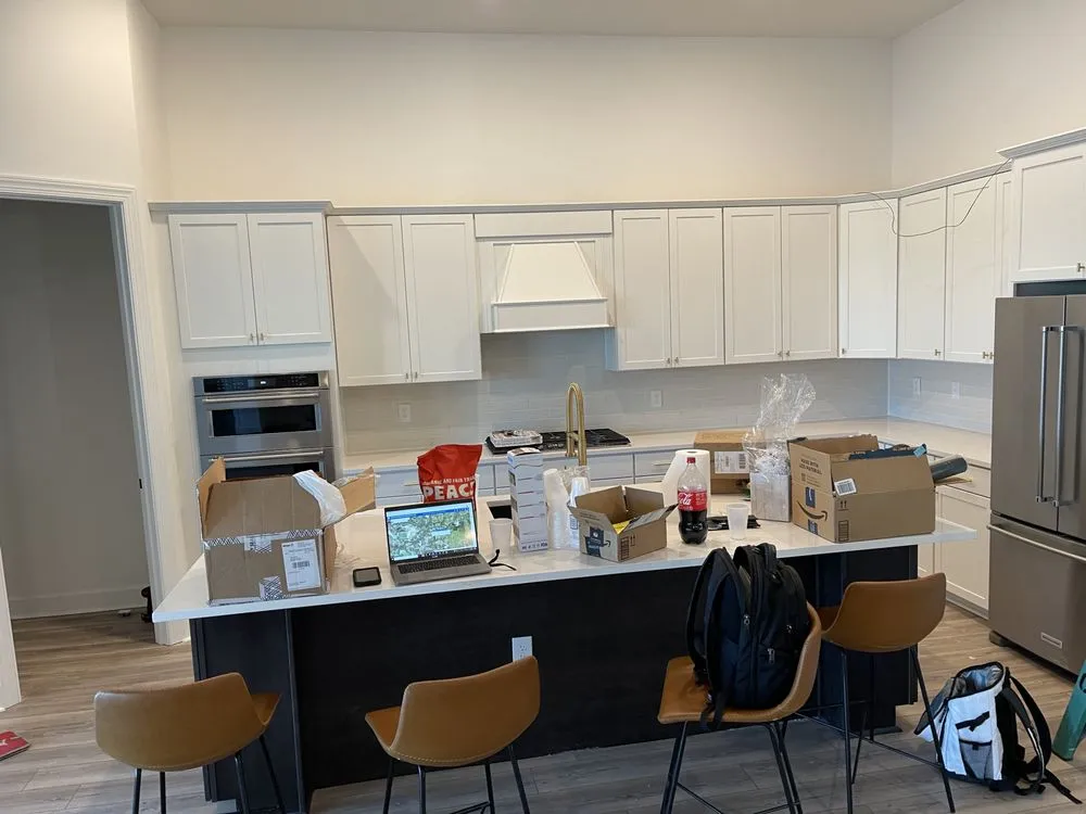 Slide of Jeec Electric