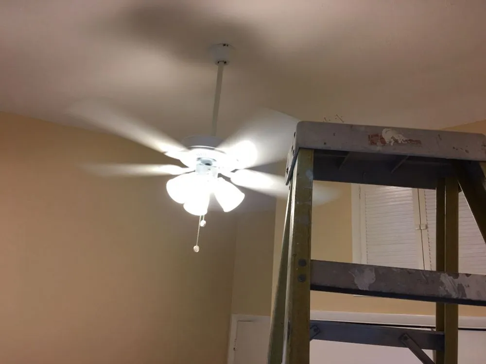 Slide of Jeec Electric