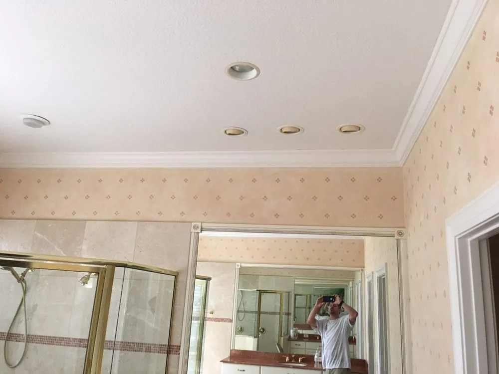 Slide of Jeec Electric