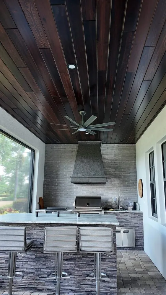 Slide of Jeec Electric