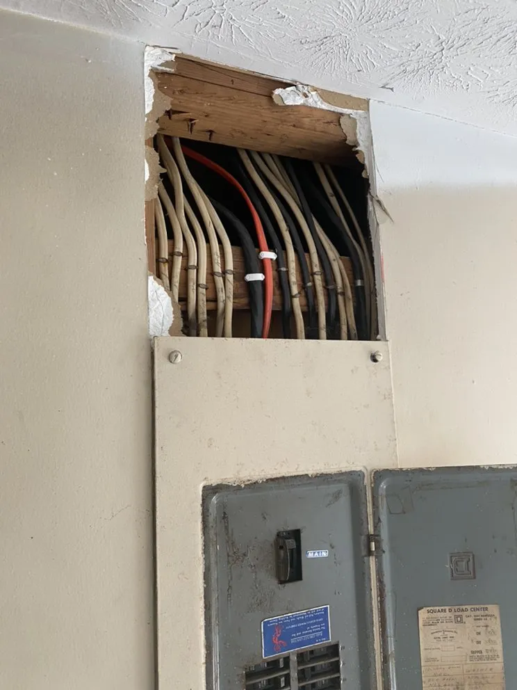 Expert electrical service for homes in electrical repair,  by 