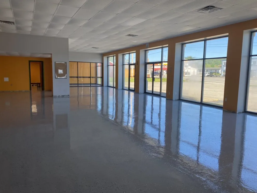 Slide of Jeff Adkins Handyman