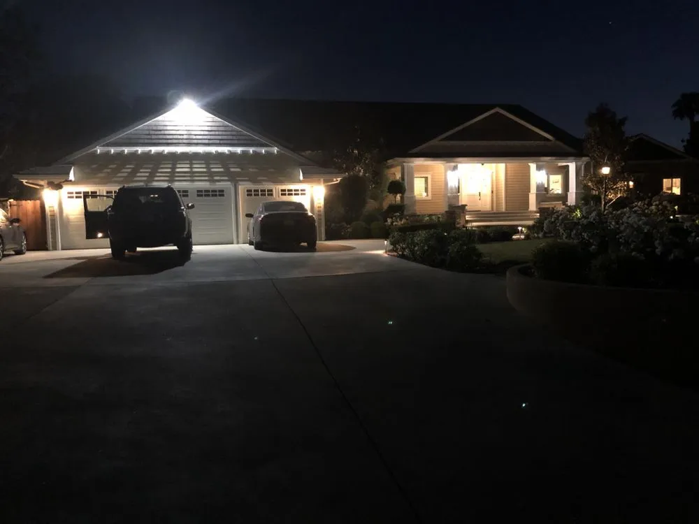 Slide of Jeff Conte Electric