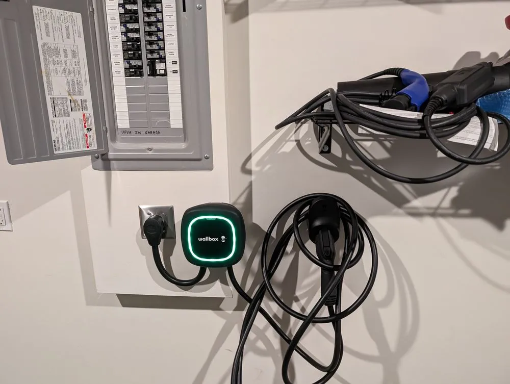 Slide of Jeff Electric