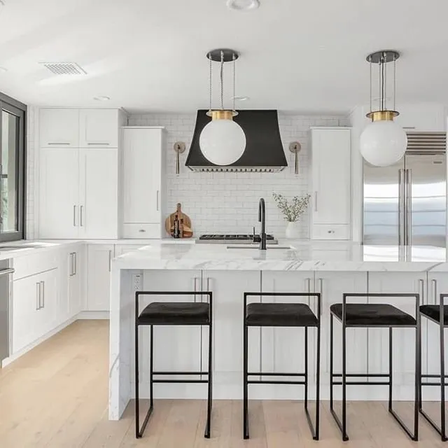 Slide of Jeff Masters Electric