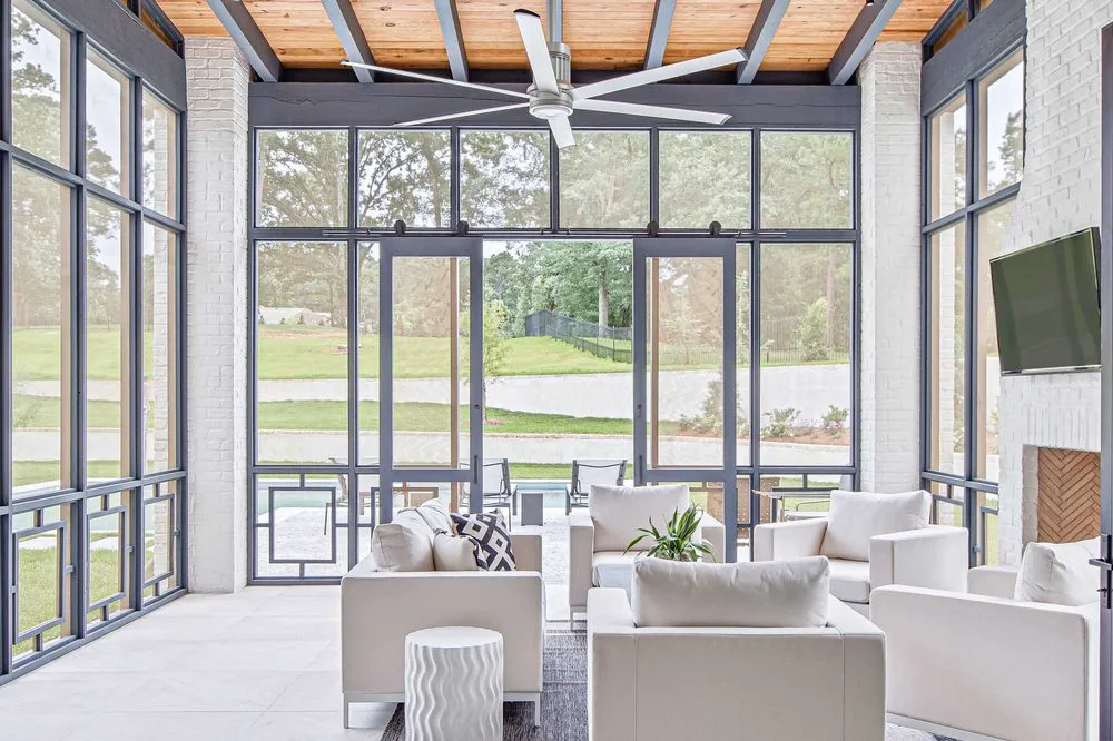 Slide of Jeff Masters Electric