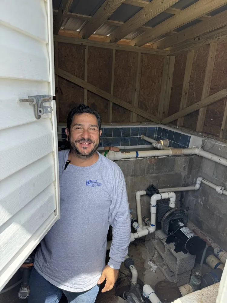 Slide of Jeff Masters Electric