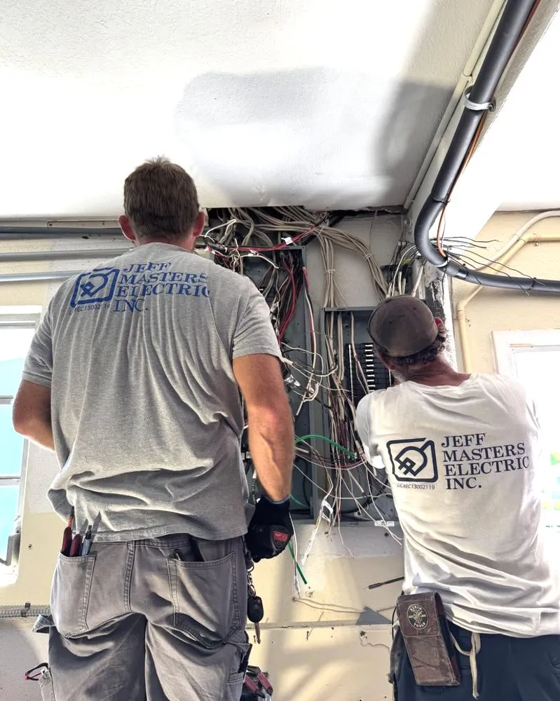 Slide of Jeff Masters Electric