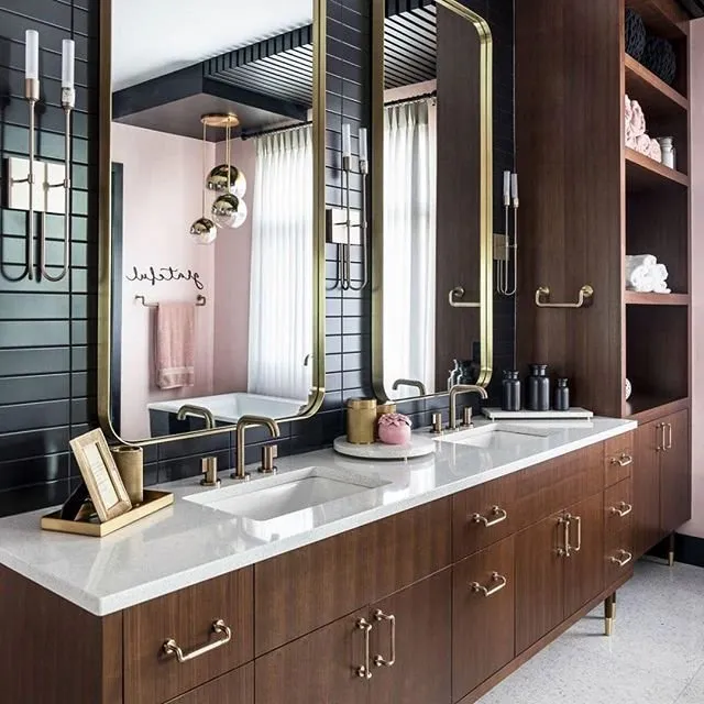 Slide of Jeff Masters Electric