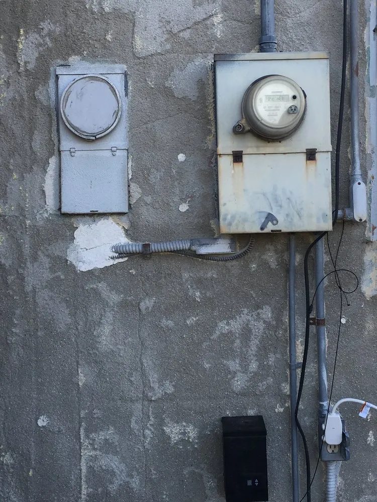 Trusted lighting installation in ,  by Jeff Moore's Electrical Service