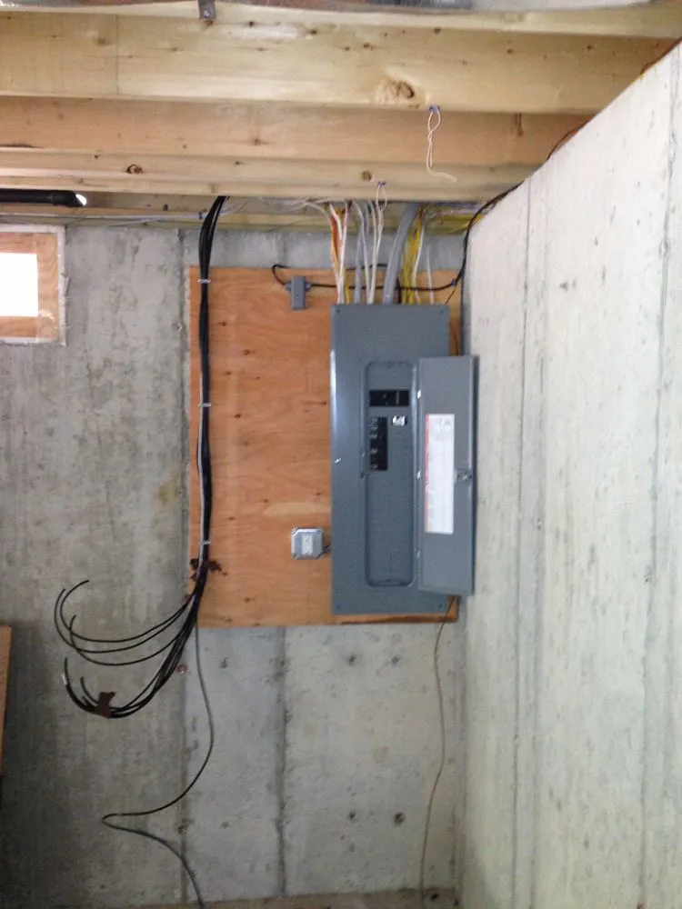 Licensed circuit breaker repair service in Miromar Lakes, FL - Jeff Nicholson Electrical