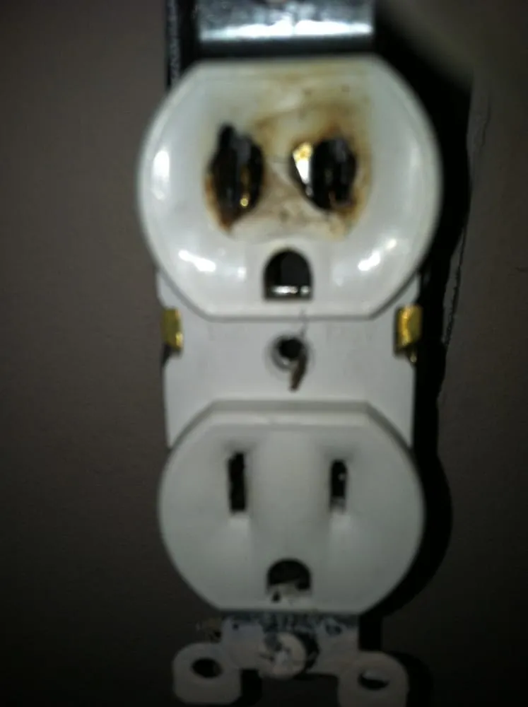 Slide of Jeff Thomas Electric