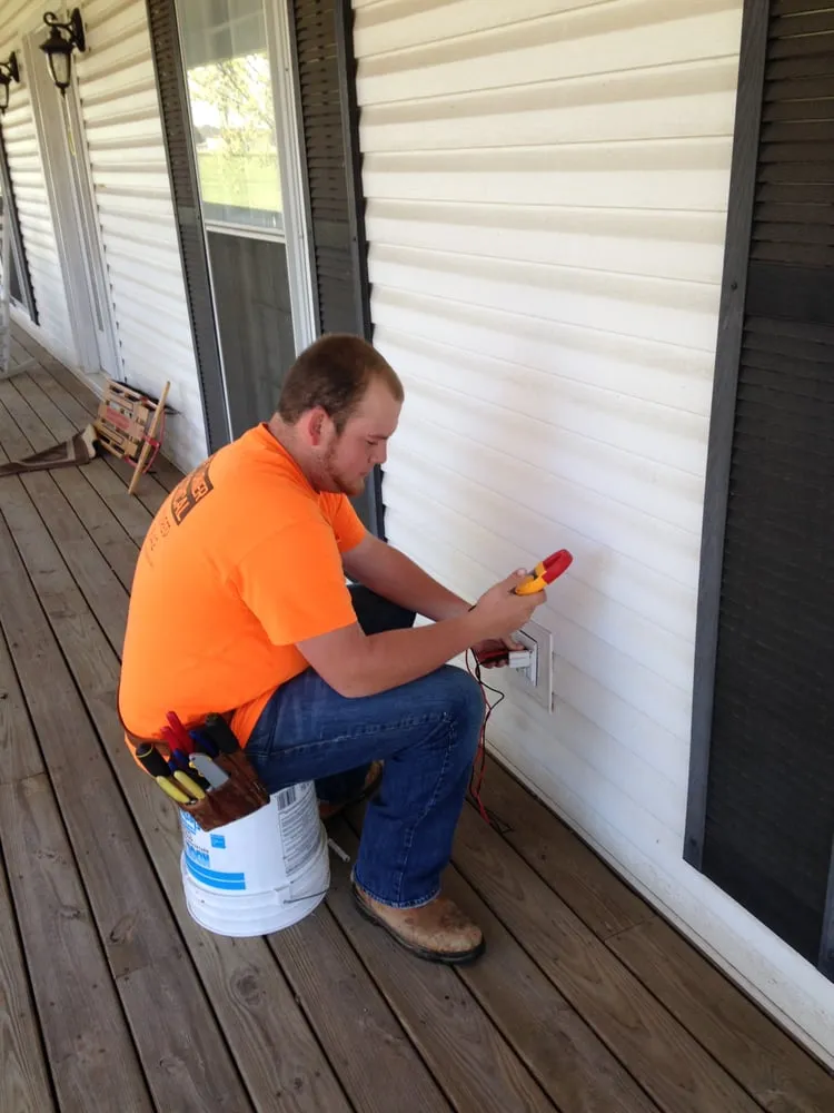 Slide of Jeff Turner Electrical