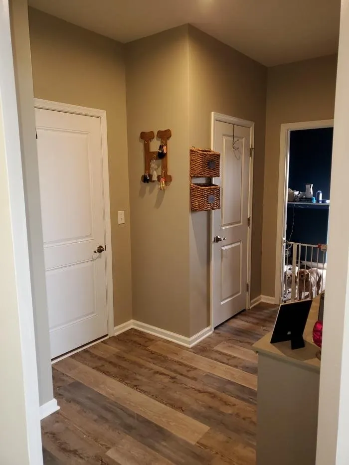 Slide of JEG Interiors