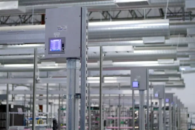 Slide of Jemby Electric