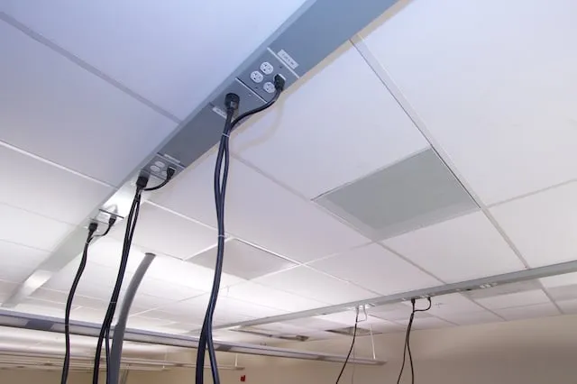 Slide of Jemby Electric